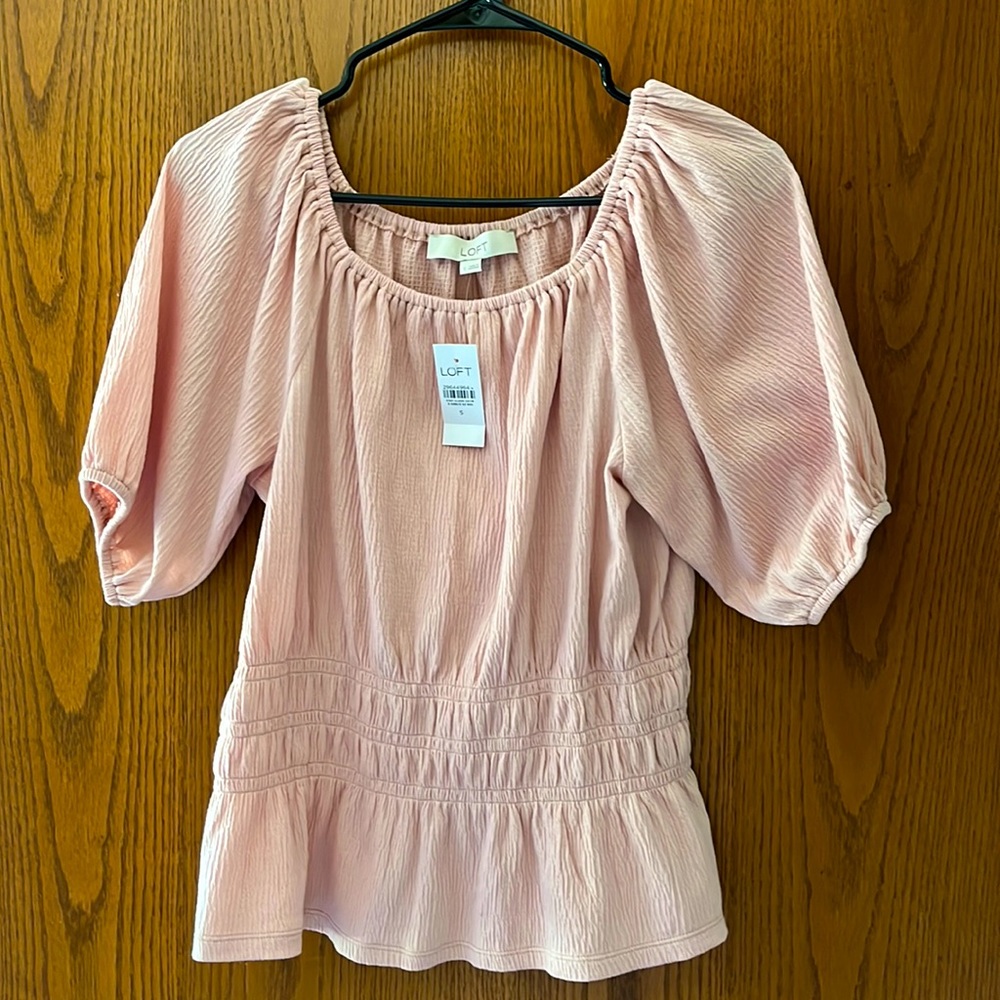 Loft Pink Peblum Top NWT Wear  on or off shoulder